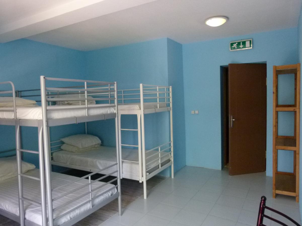 Why Me Eco-Friendly Hostel Tbilisi Esterno foto