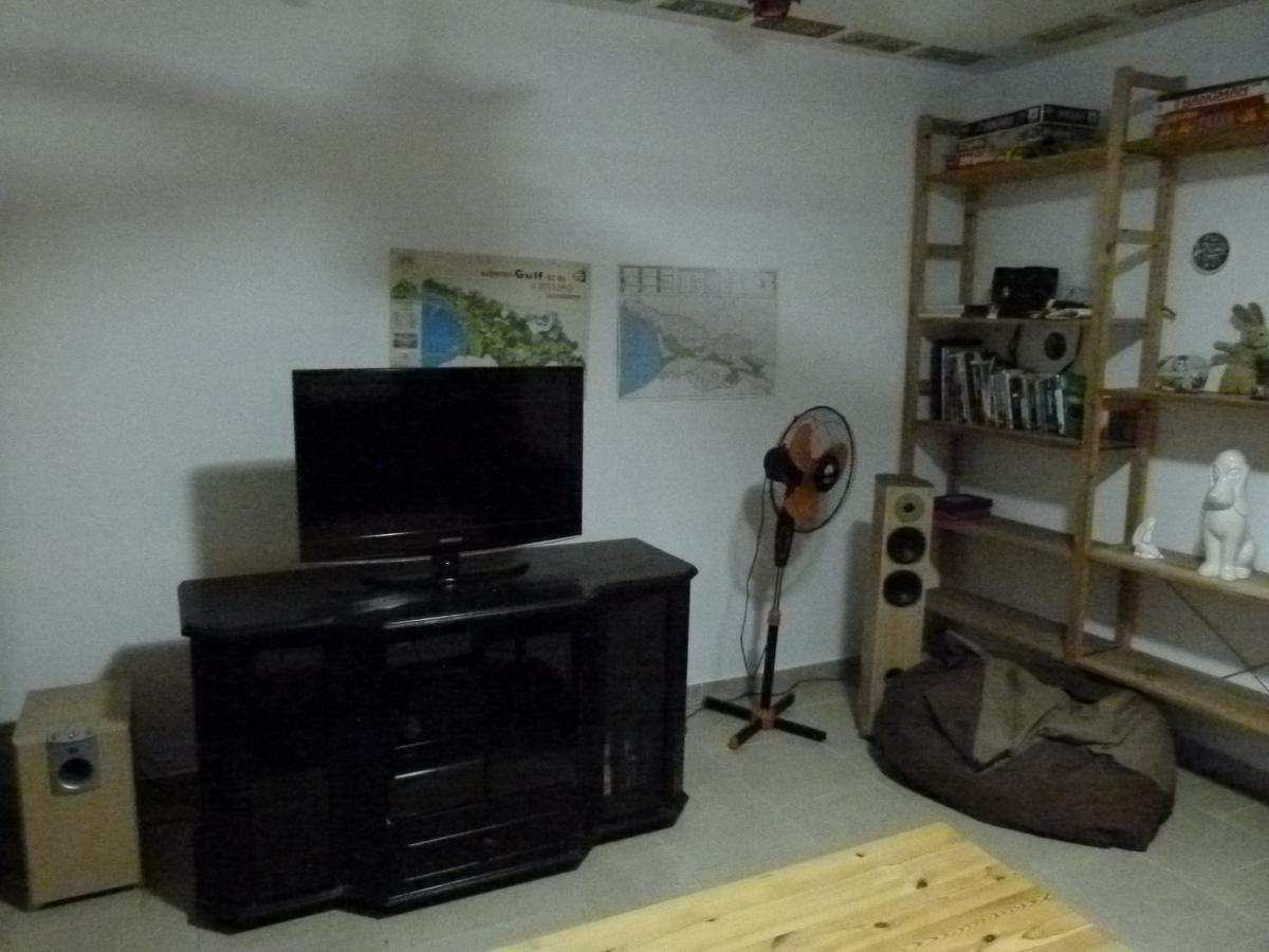 Why Me Eco-Friendly Hostel Tbilisi Esterno foto