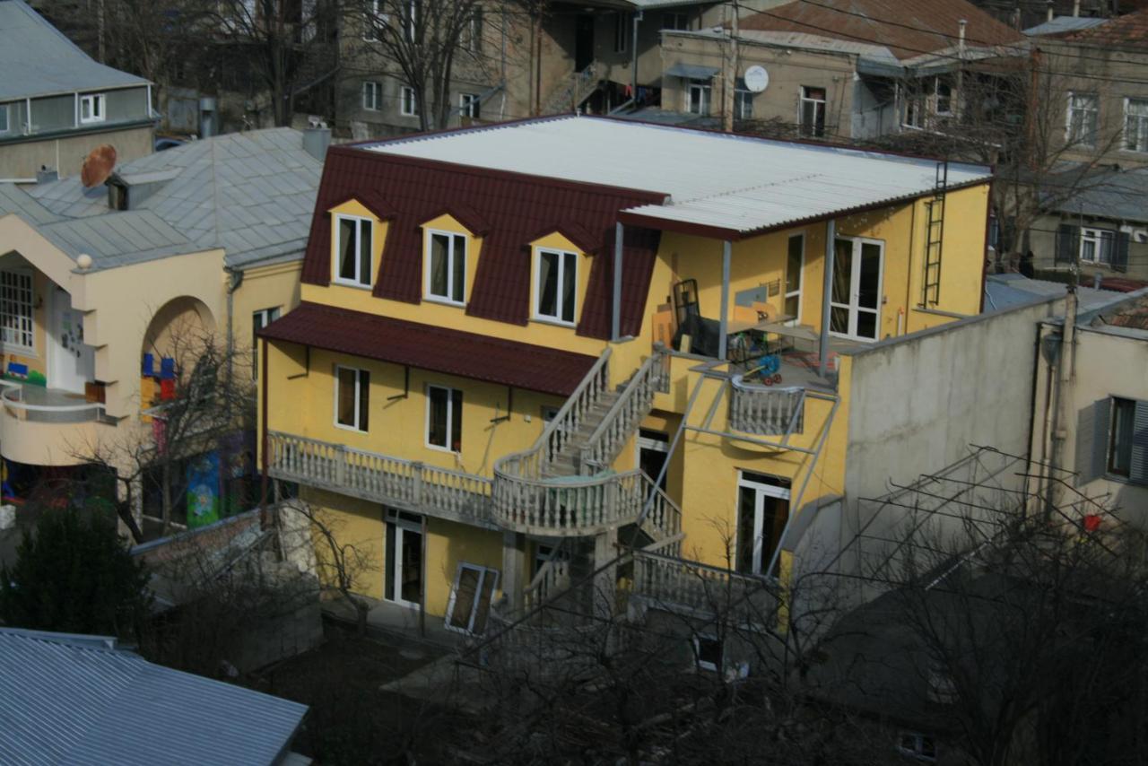 Why Me Eco-Friendly Hostel Tbilisi Esterno foto