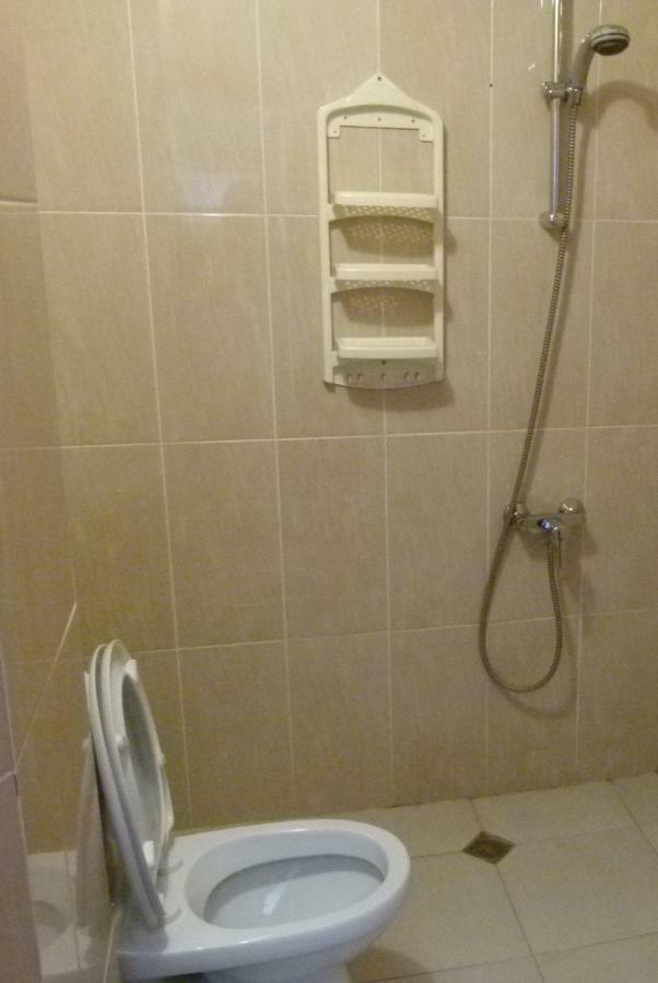 Why Me Eco-Friendly Hostel Tbilisi Esterno foto